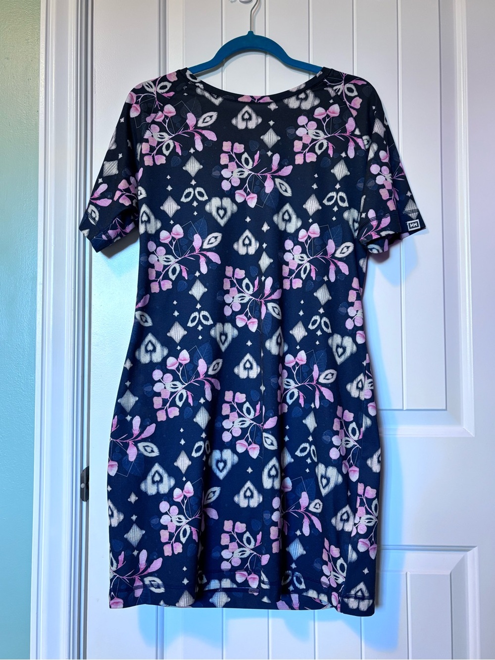 Helly Hansen | Tee-Shirt Dress | Size L